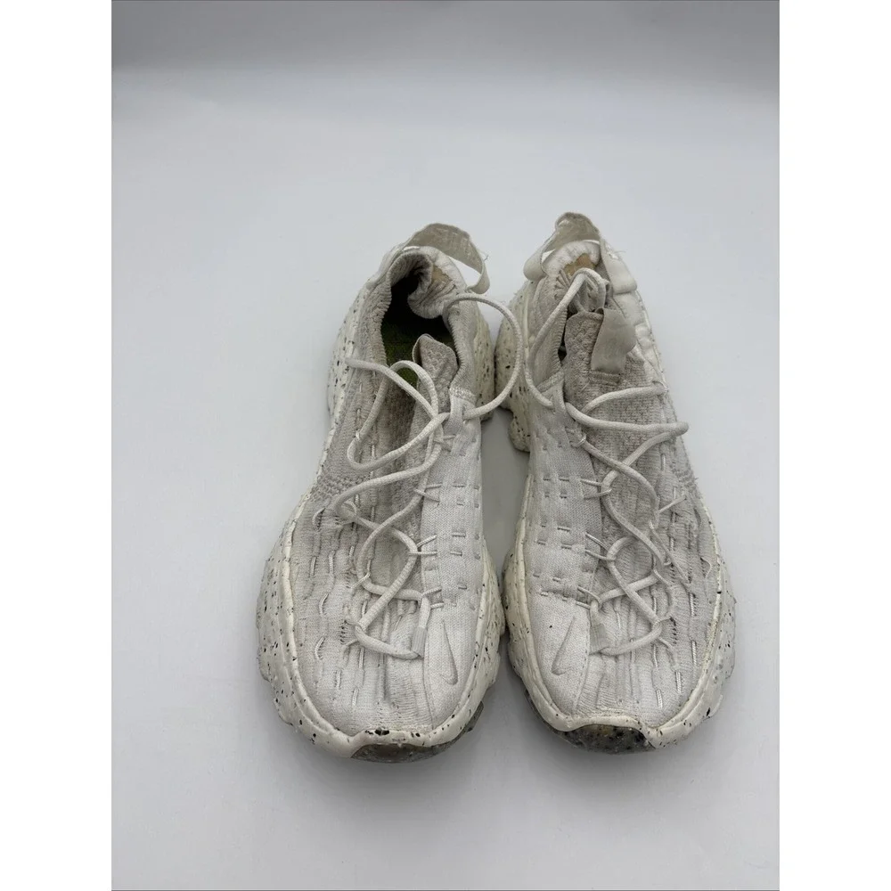 Nike Space Hippie White Women's 8 Low Top Lace Up Athletic Sneaker